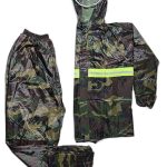 Equipo de lluvia camuflado estandar